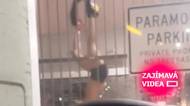 Řidič prchal od nehody. Skončil hlavou dolů a bez kalhot